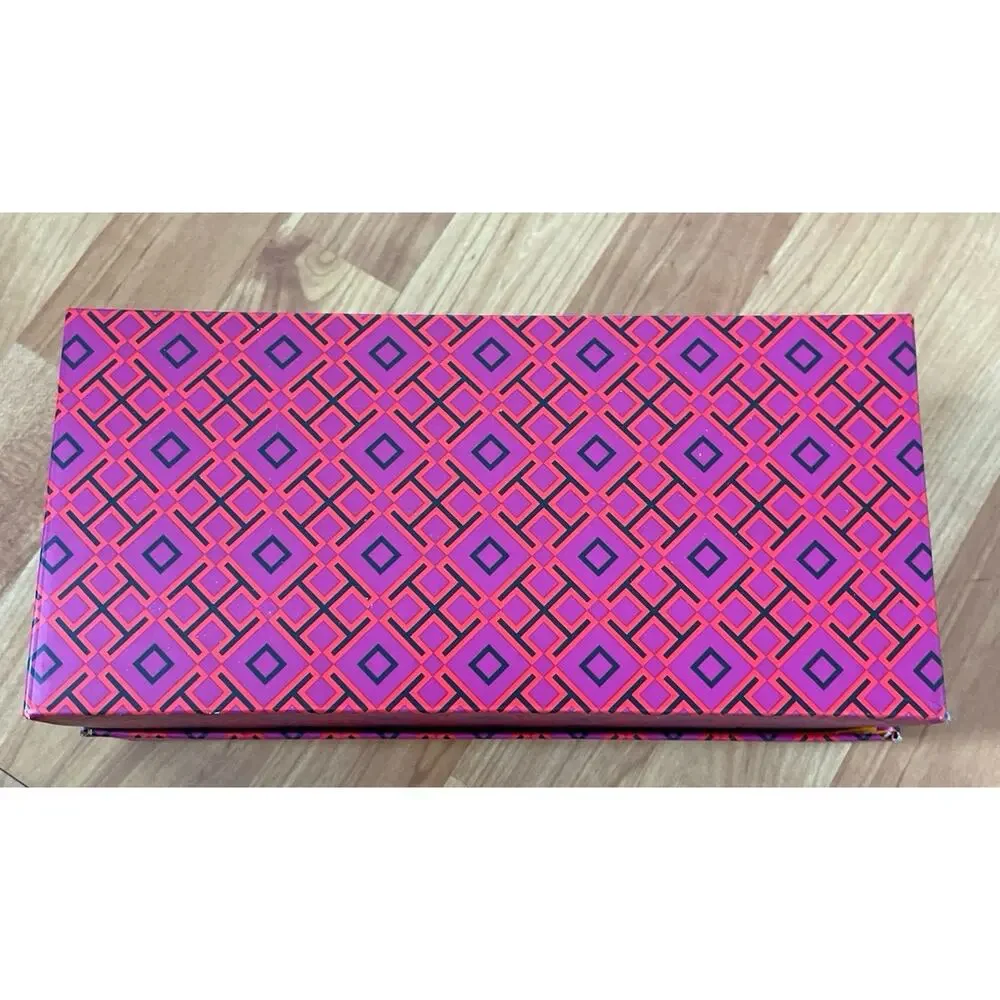Tory‎ Burch empty shoe box